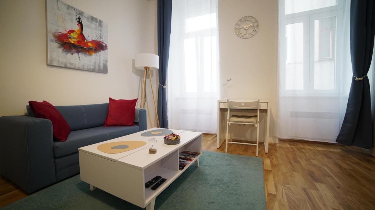Malixa - Apartment In The Heart Of Vienna Next To Metro Esterno foto