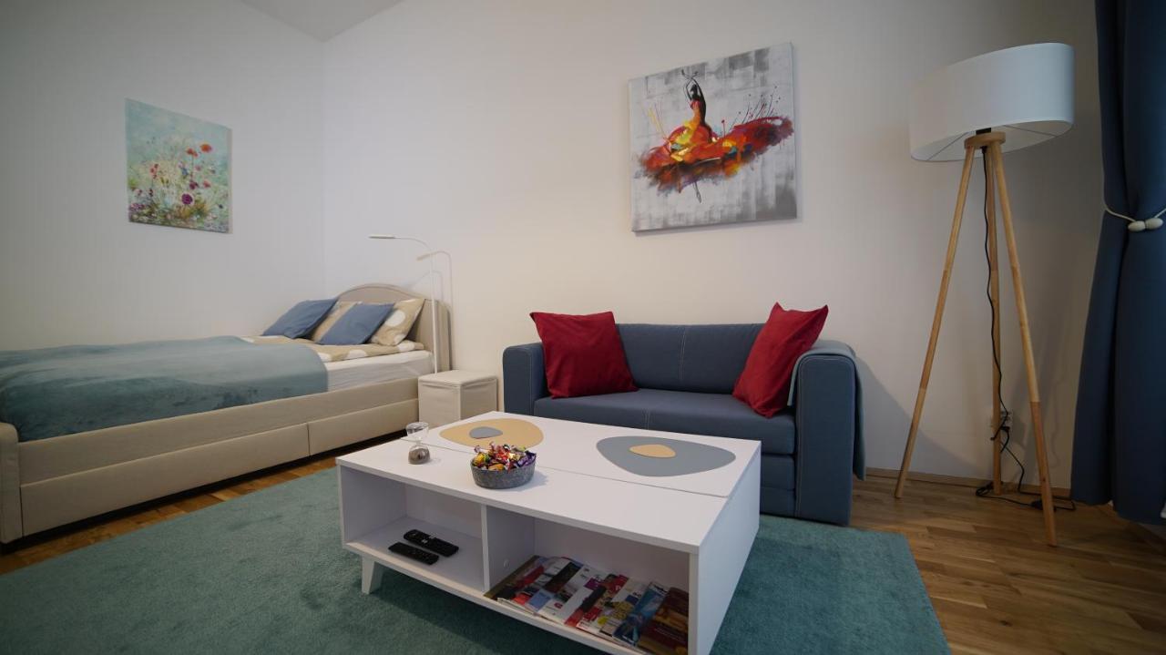 Malixa - Apartment In The Heart Of Vienna Next To Metro Esterno foto