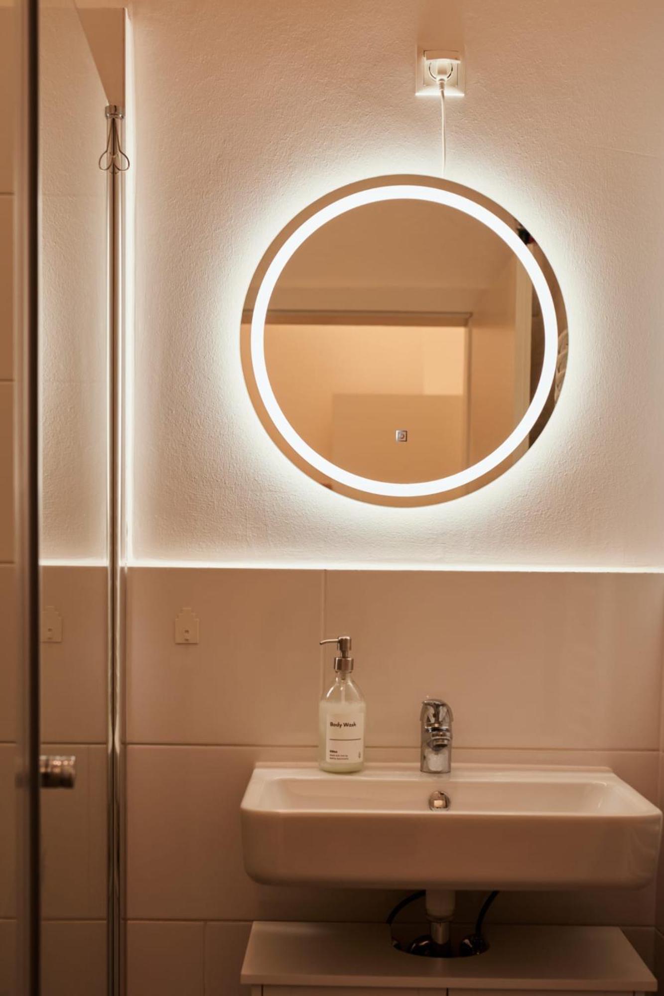 Malixa - Apartment In The Heart Of Vienna Next To Metro Esterno foto